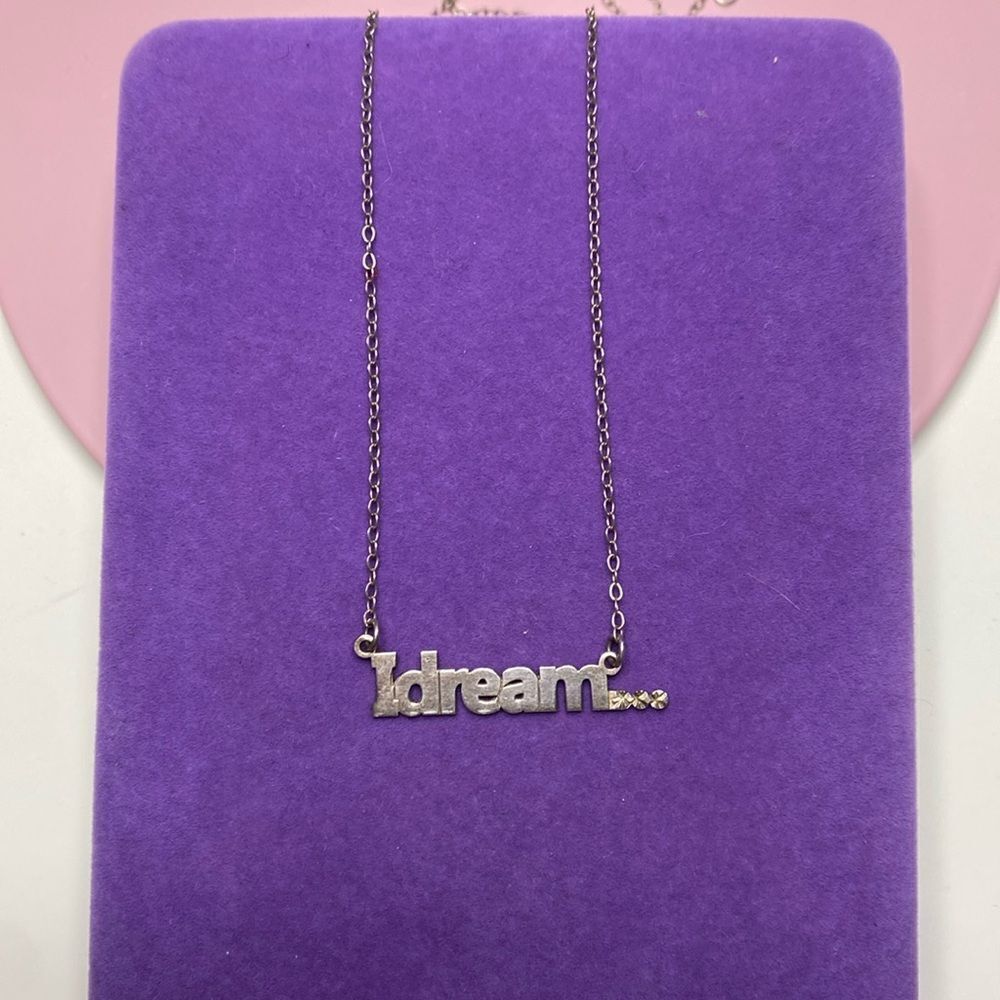 💛 Vintage 925 “ I dream” Necklace